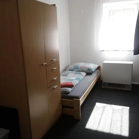 Ubytovani Ledhuje * Police nad Metují