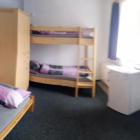 Ubytovani Ledhuje * Police nad Metují