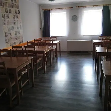 Ubytovani Ledhuje * Police nad Metují